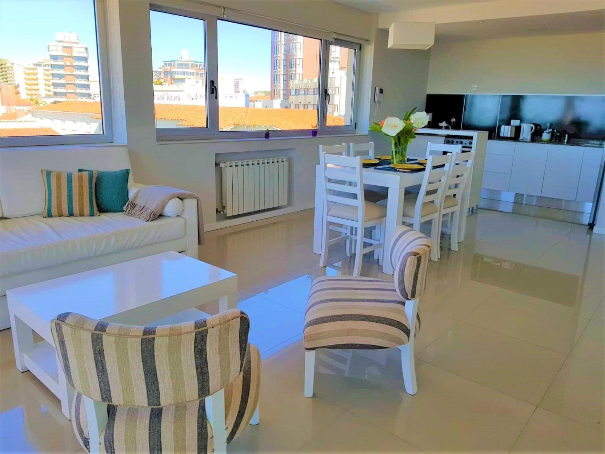 Hotel Tejas Rojas Villa Gesell Extérieur photo